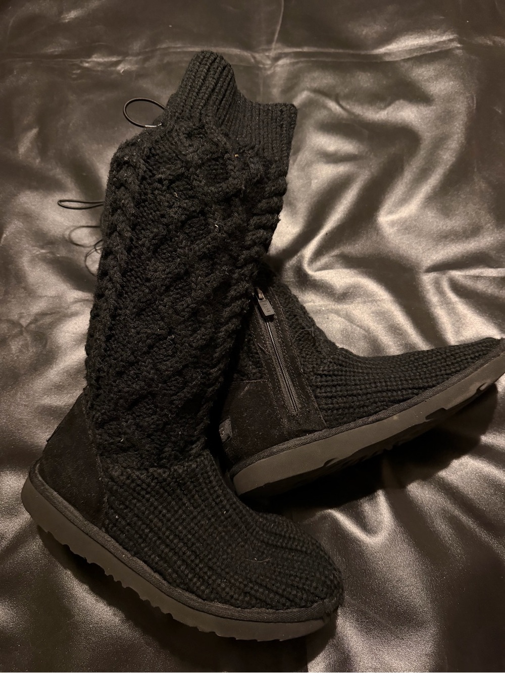 UGG Australia Black Cable Knit Tall Boots Women’s 5 Side Zip